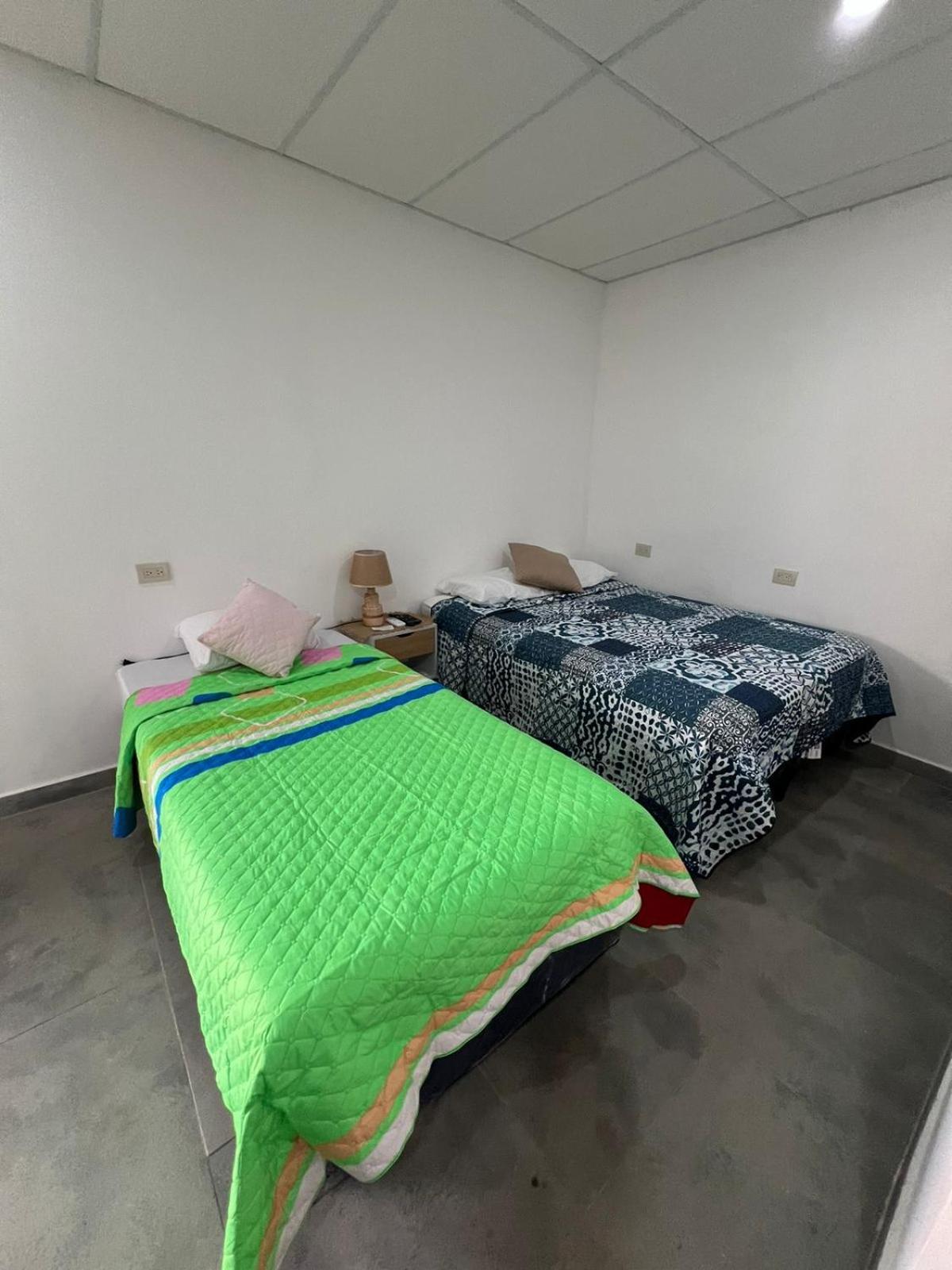 Hostal Villa Sabila Санта Ана Екстериор снимка